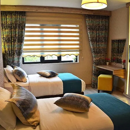 61 Park Aparthotel