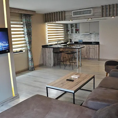 61 Park Aparthotel