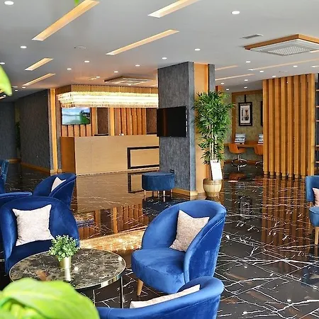 Ξενοδοχείο με διαμερίσματα 61 Park 3*